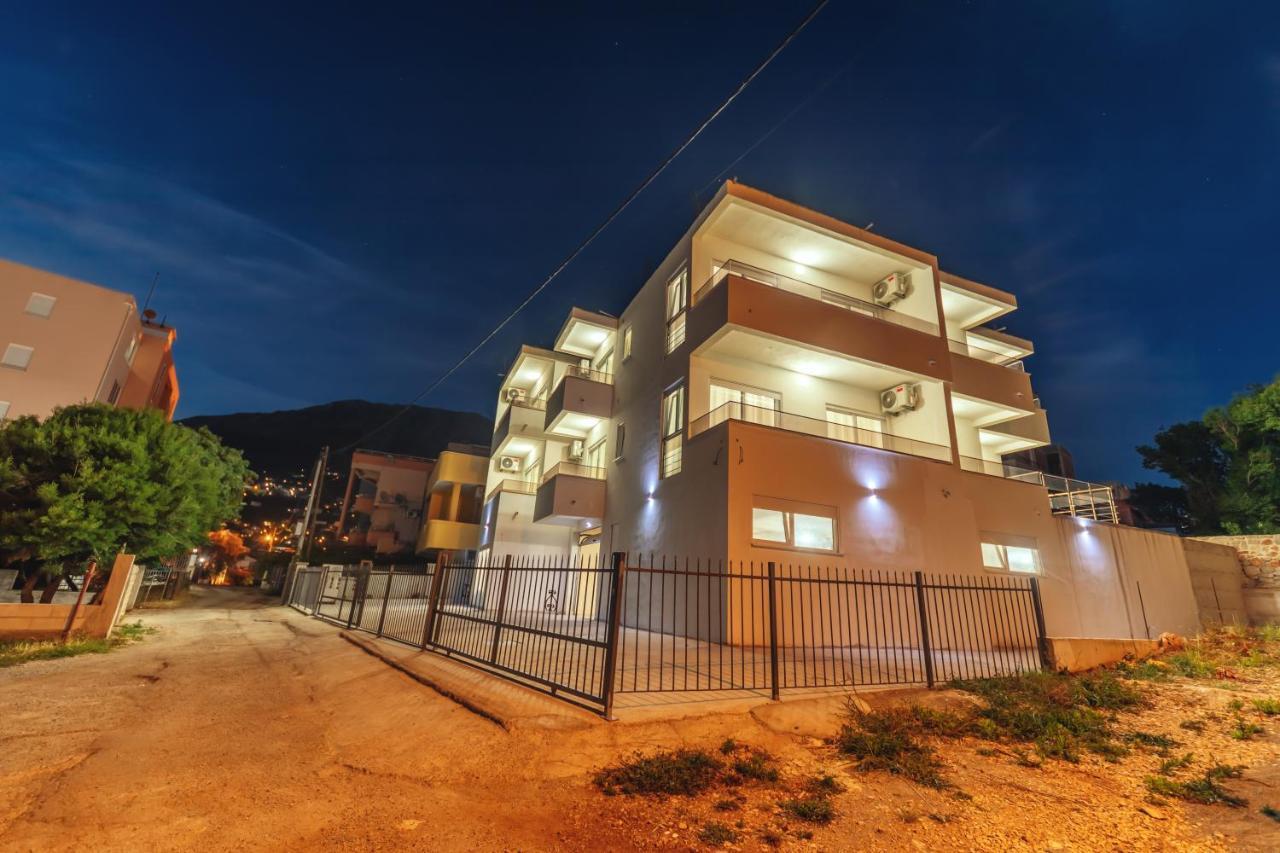 Harasta Lux Apartment Bar Exterior foto
