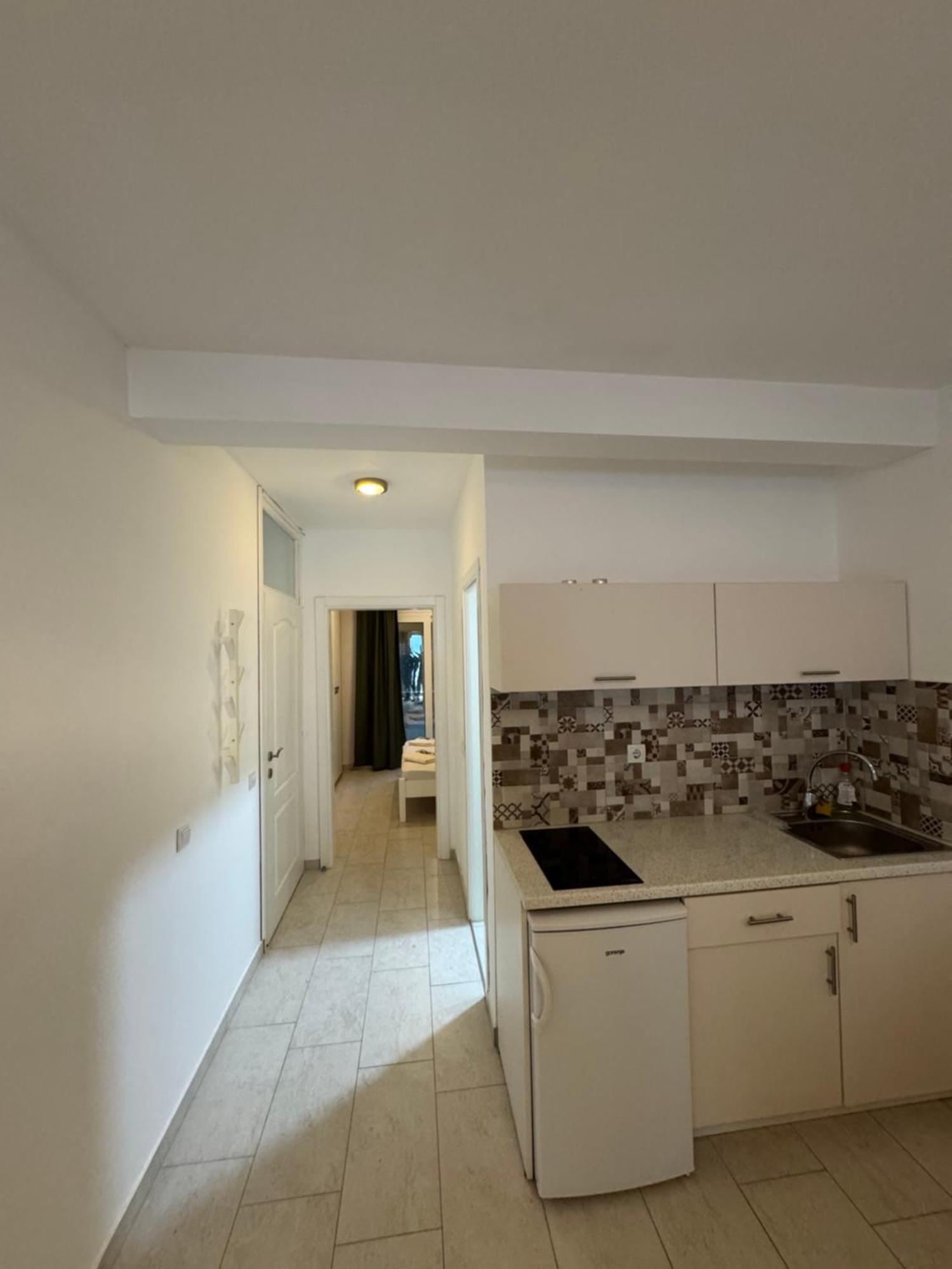 Harasta Lux Apartment Bar Exterior foto