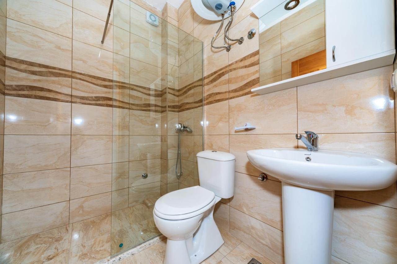 Harasta Lux Apartment Bar Exterior foto